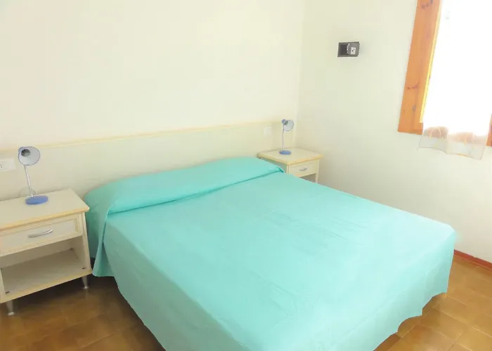 Comfy Flat With Pool In Appartamento