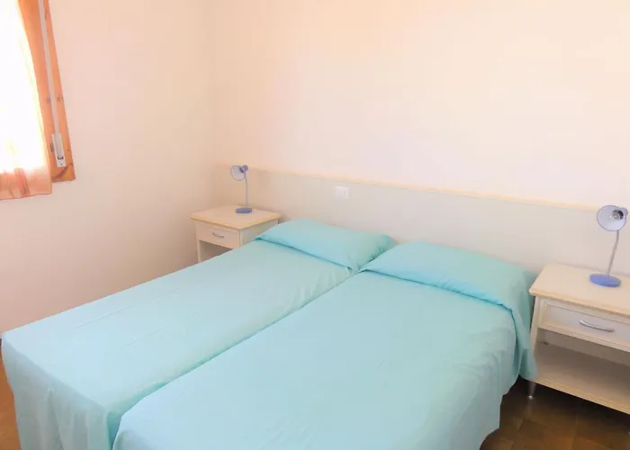 Comfy Flat With Pool In *